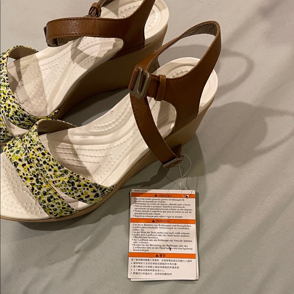 CROCS Women's Brown and Cream Patterned Sandals - Picture 2 of 4
